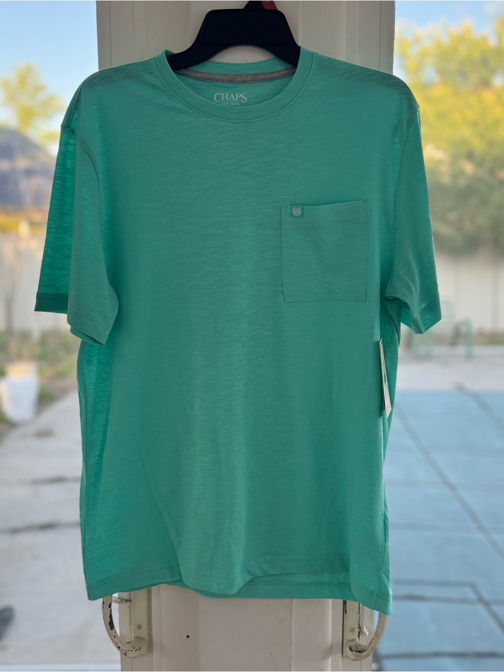 Chaps Men’s Medium Seacoast Wash Slub Pocket T-Shirt Pool Blue Short Sleeve Tee